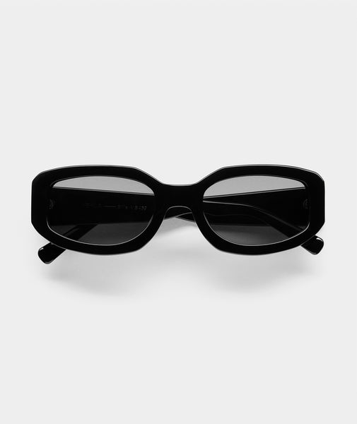 Indi-Black-Smoke_front_grande.  display picture 1