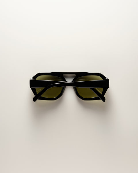 VEHLA RIVER-BLACK/KHAKI worn a couple of times. Good condition. Vehla River VS414 Gloss Black Frame Khaki Lens Aviator  main image 3
