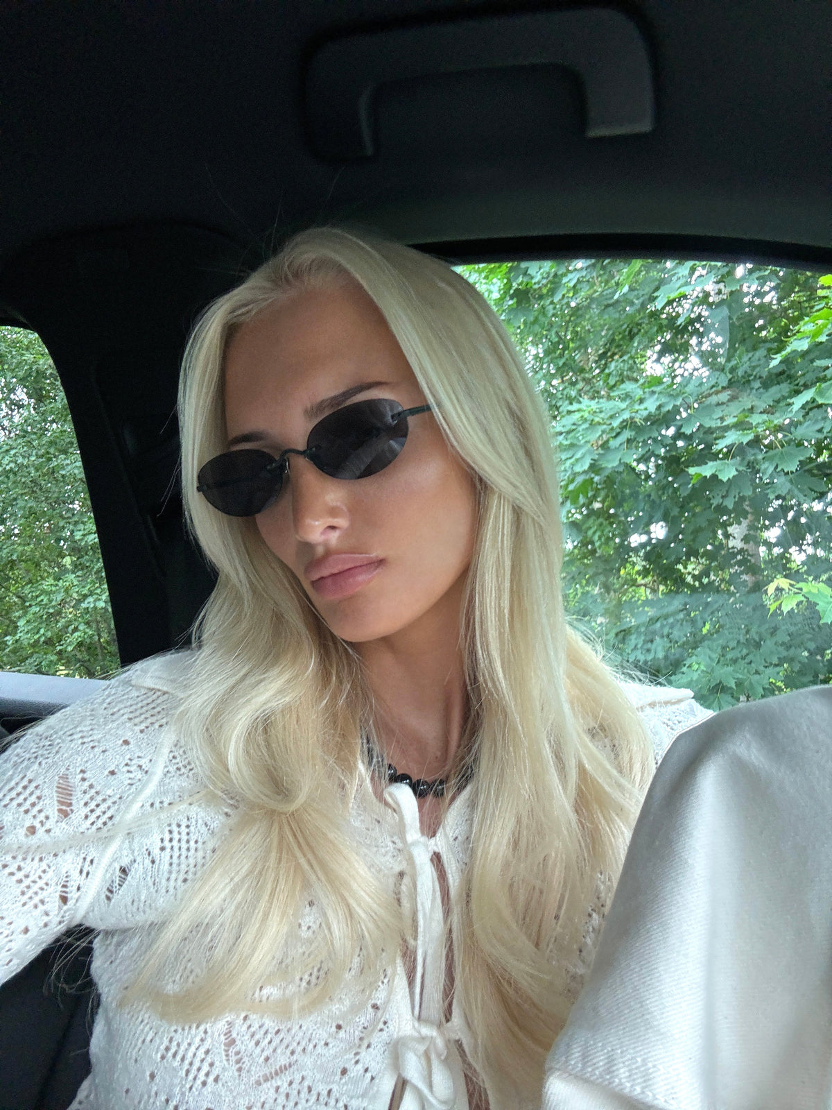 Vehla Reign Tortoise Frame with Smoke Lenses Oval Sunglasses Try on the CLEO and REIGN with @holl_ward main image 2