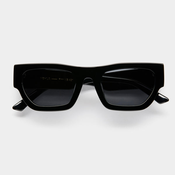 Finn-Black-