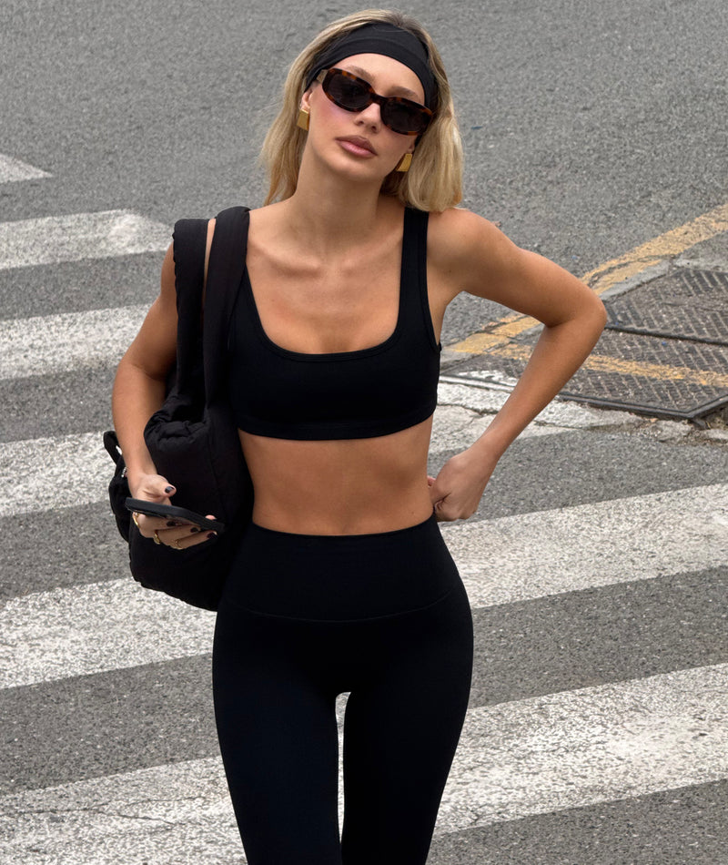 SPORTS BRA - BLACK