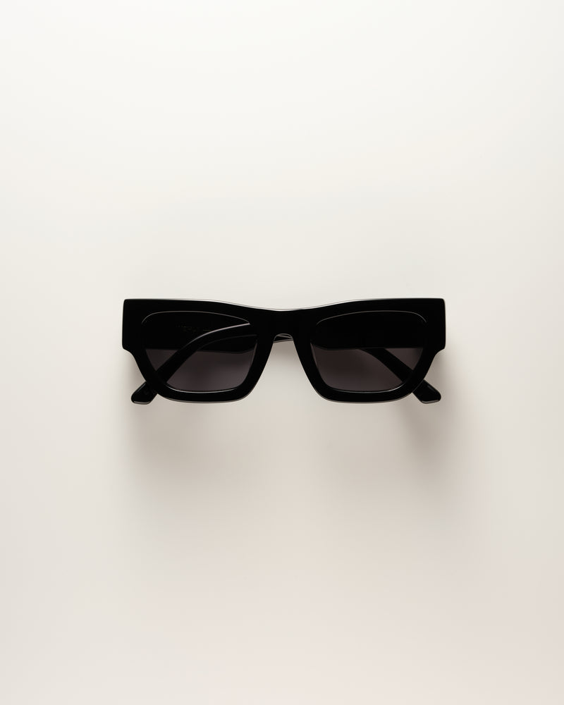 Finn - Black/Smoke